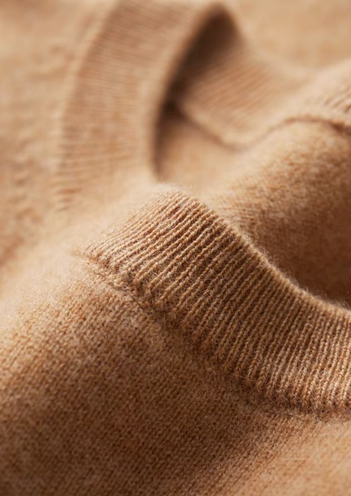 PREMIUM CASHMERE CLASSIC CREWNECK T-SHIRT