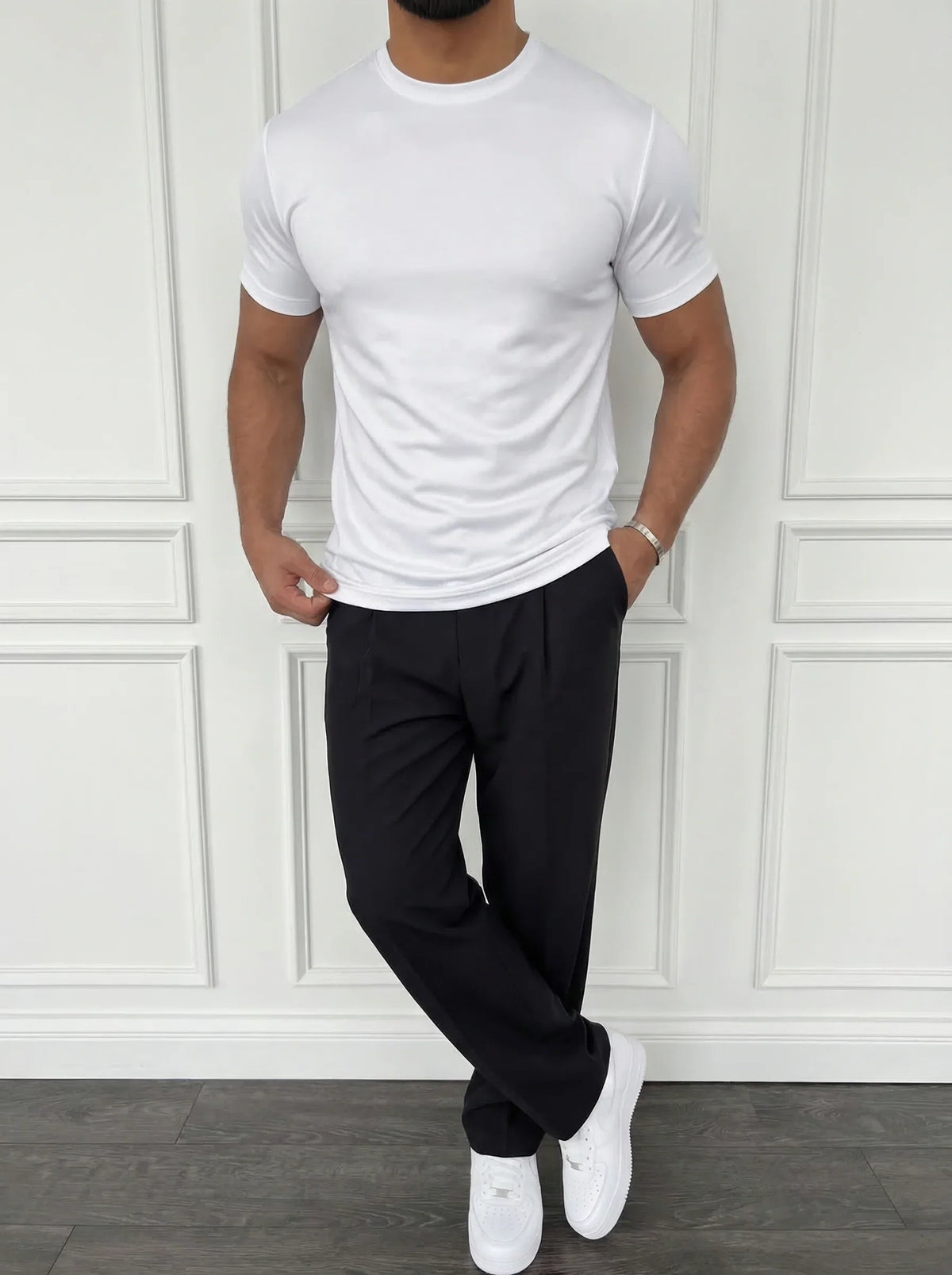 The Essential Tee Classic White