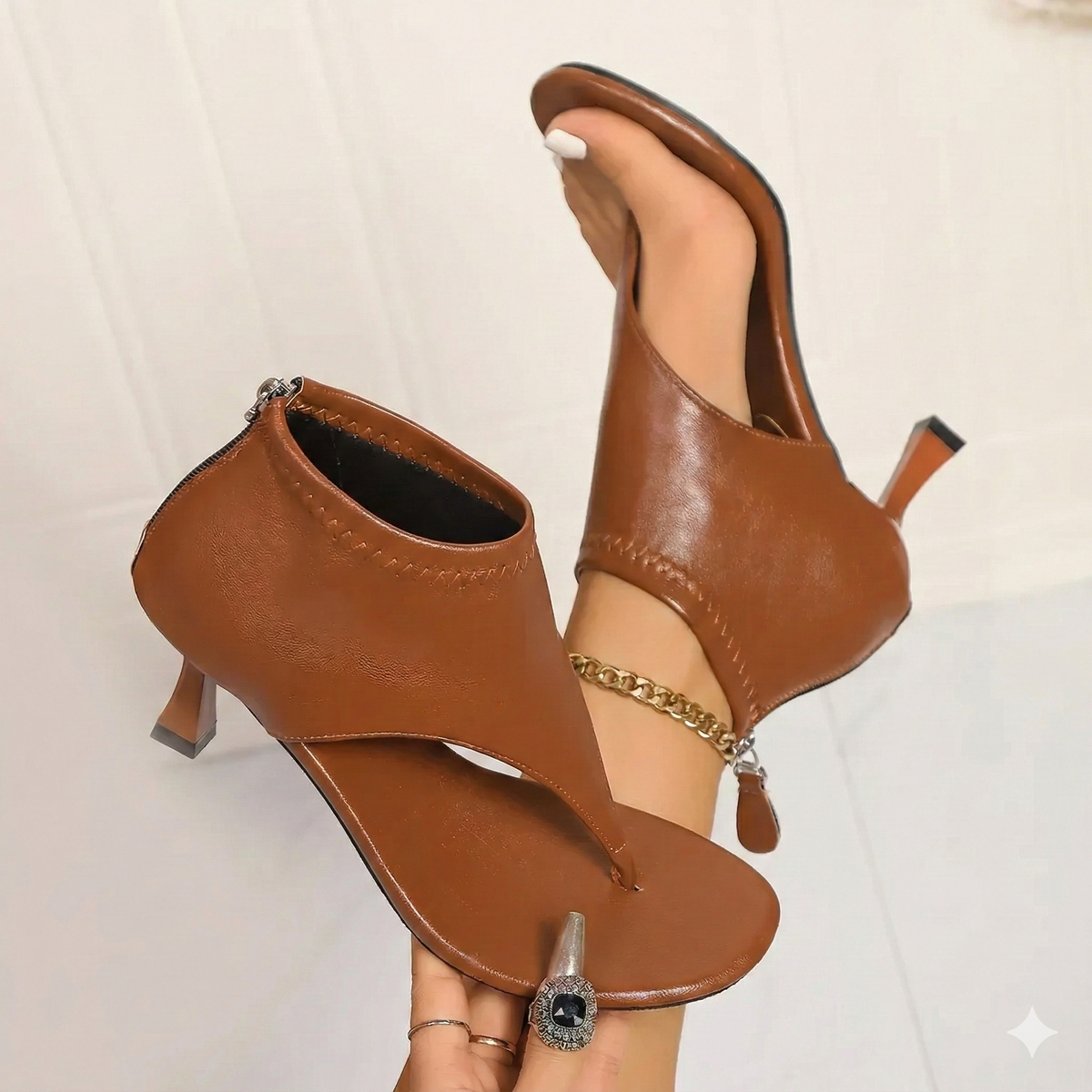 The Amara Heel