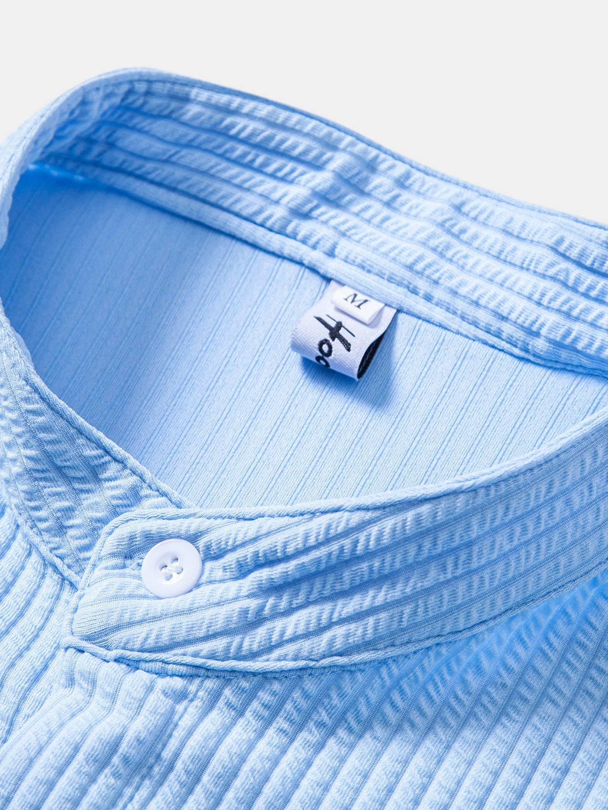 Muscle Fit Ribbed Stand Collar Shirt